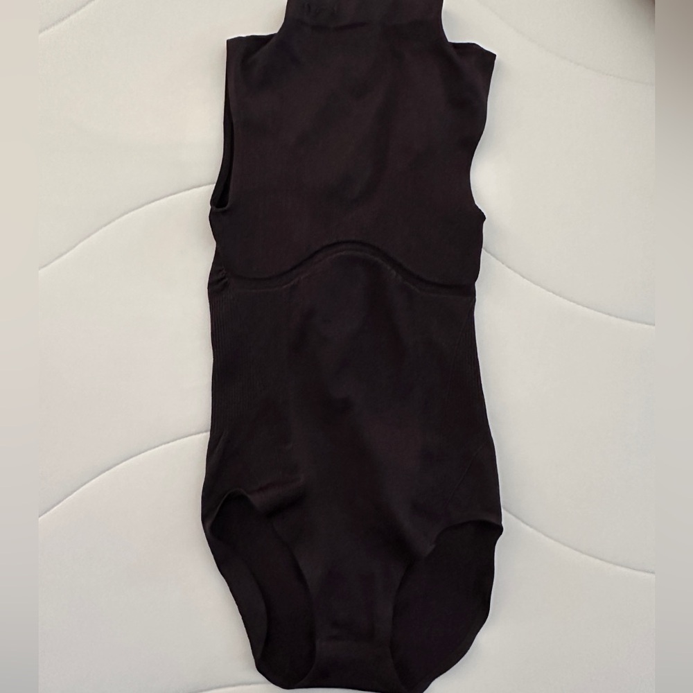 ACT’BLE UNISYNC LEOTARD - Picture 7 of 10